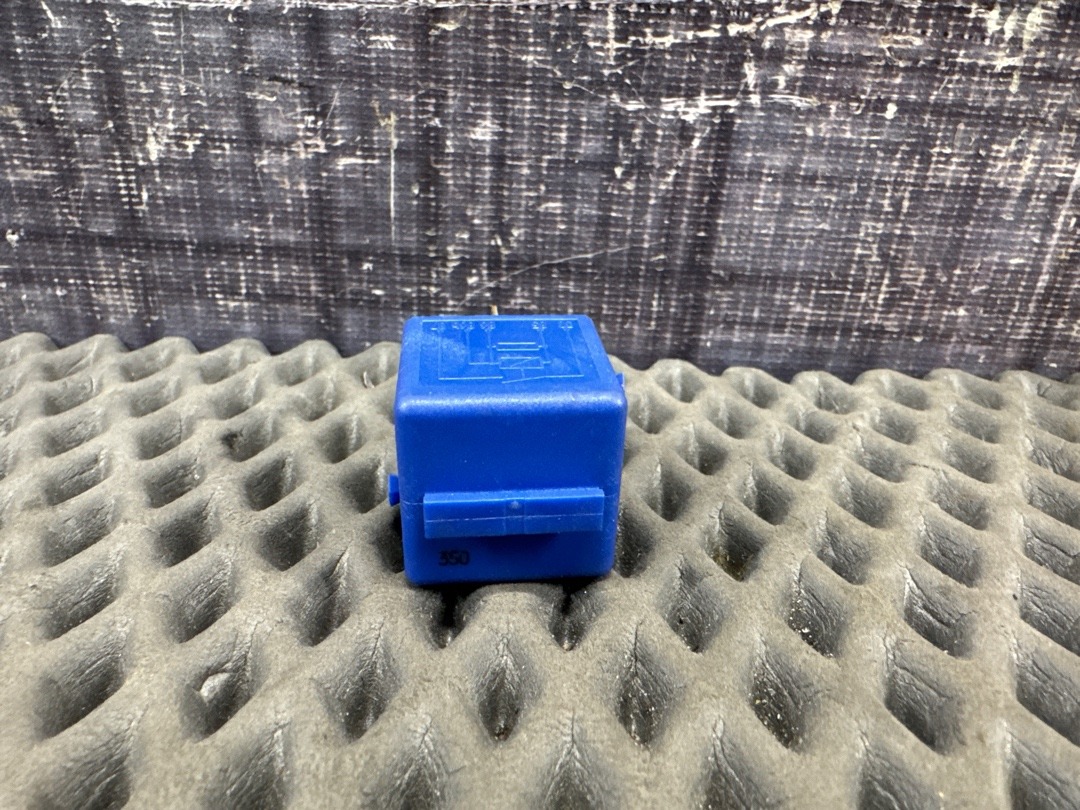 Реле, 163 рублей, Красноярск