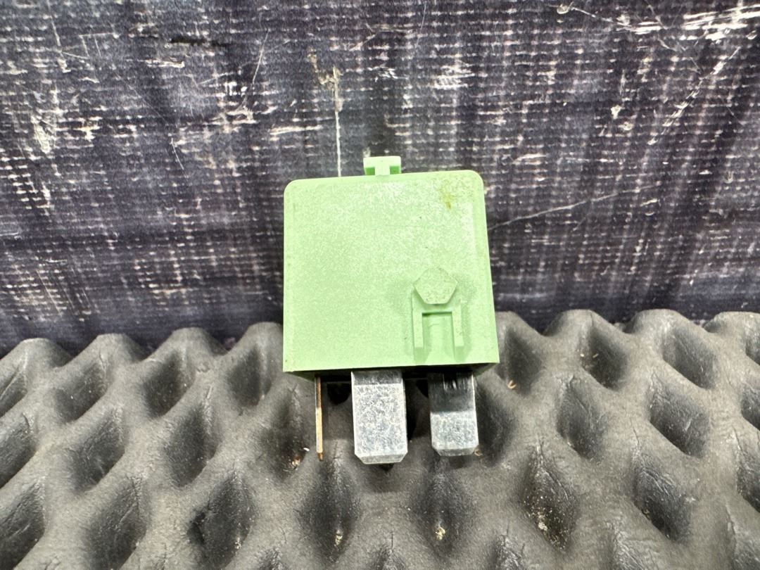 Реле, 163 рублей, Красноярск