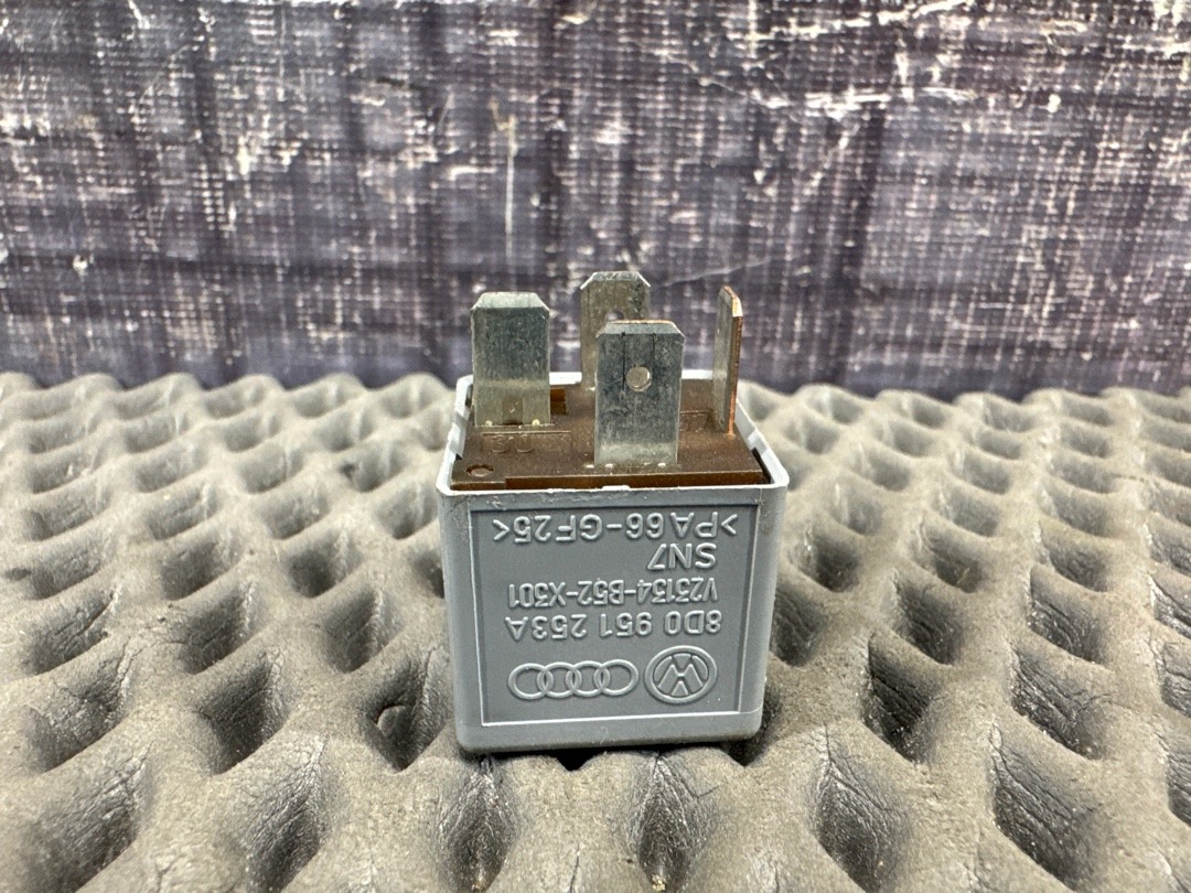 Реле, 233 рублей, Красноярск