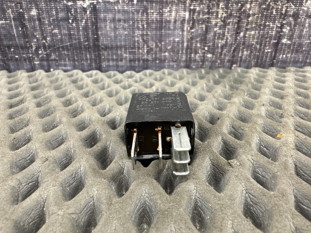 Реле, 300 рублей, Красноярск