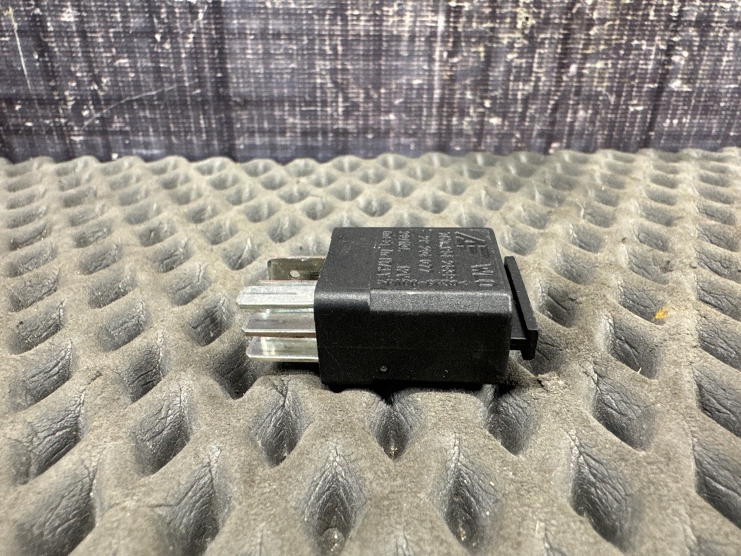 Реле, 300 рублей, Красноярск