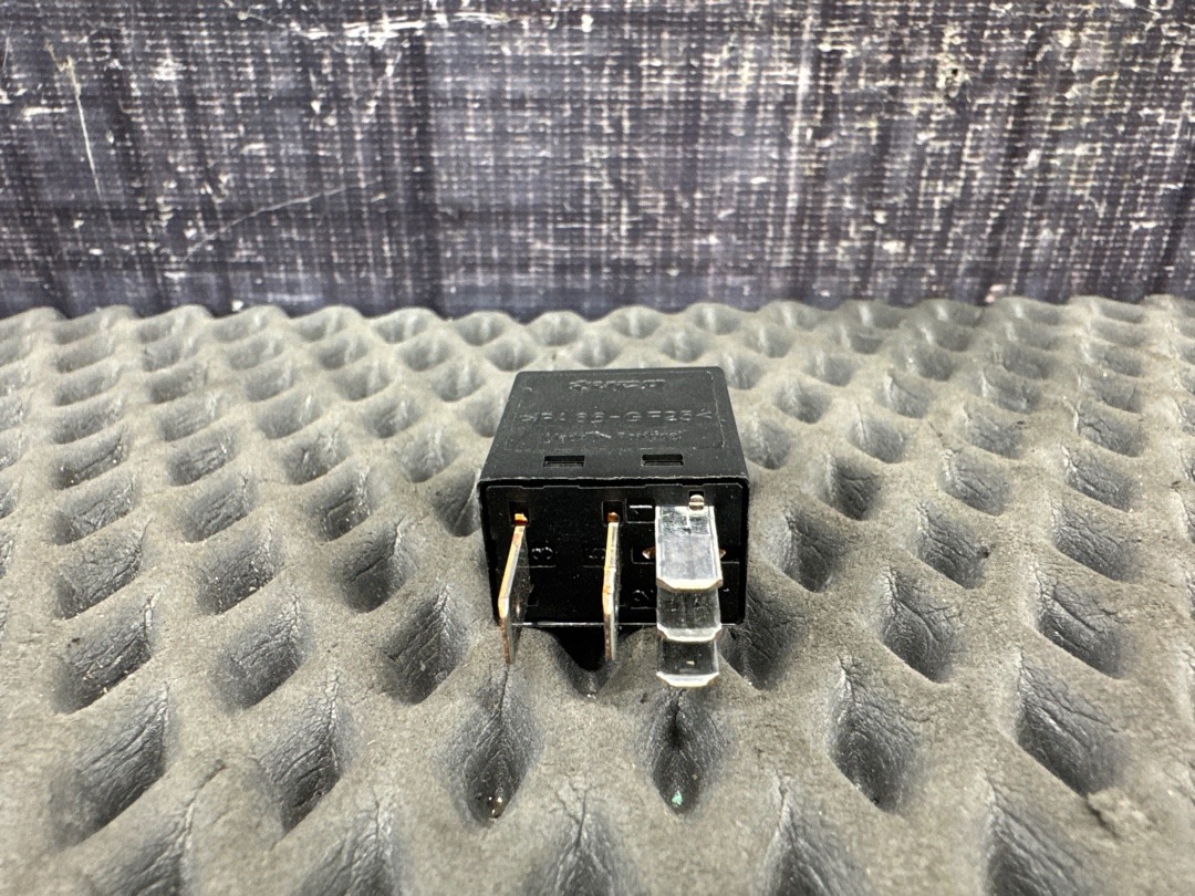 Реле, 300 рублей, Красноярск