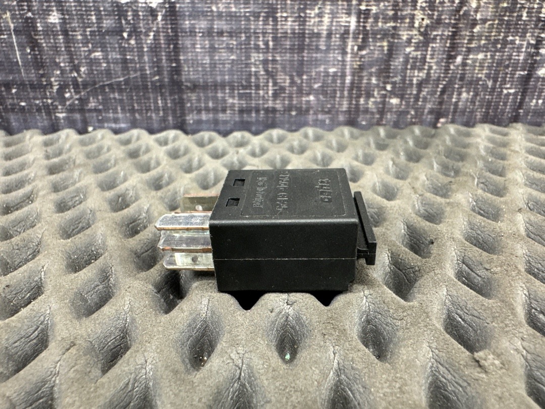 Реле, 300 рублей, Красноярск