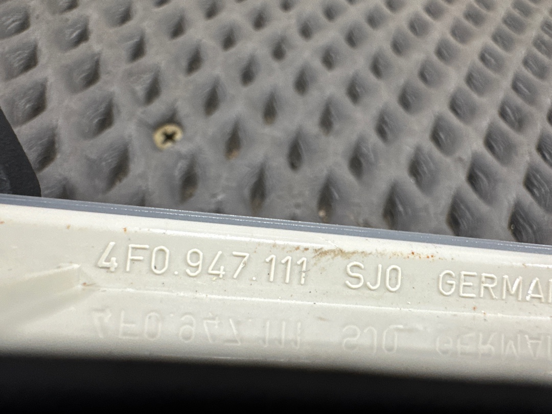 Плафон салона, 585 рублей, Красноярск