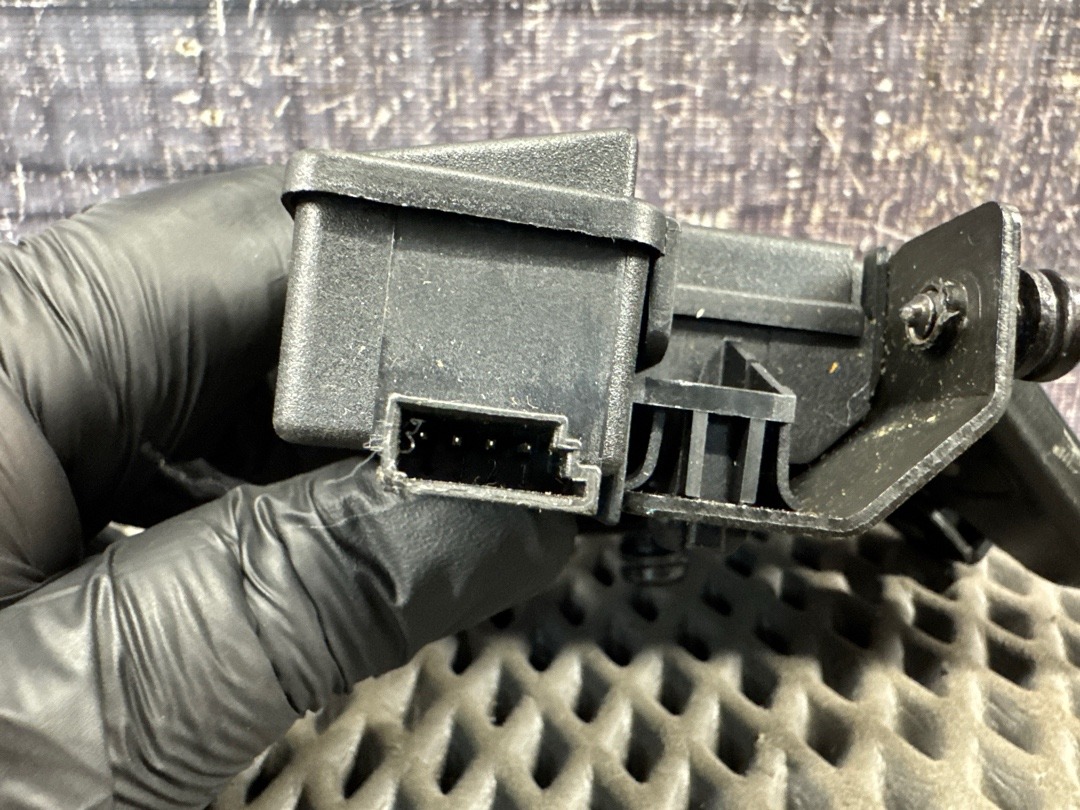 Замок багажника, 600 рублей, Красноярск