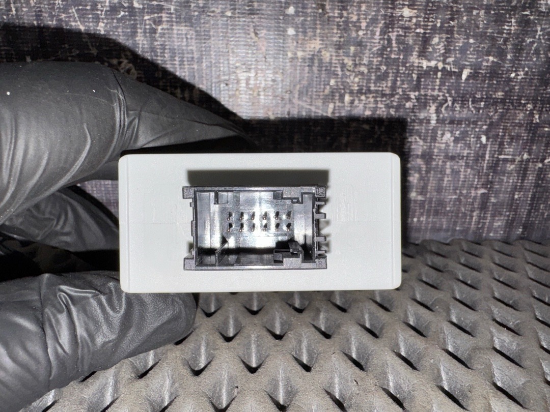 Блок управления зеркалами, 180 рублей, Красноярск