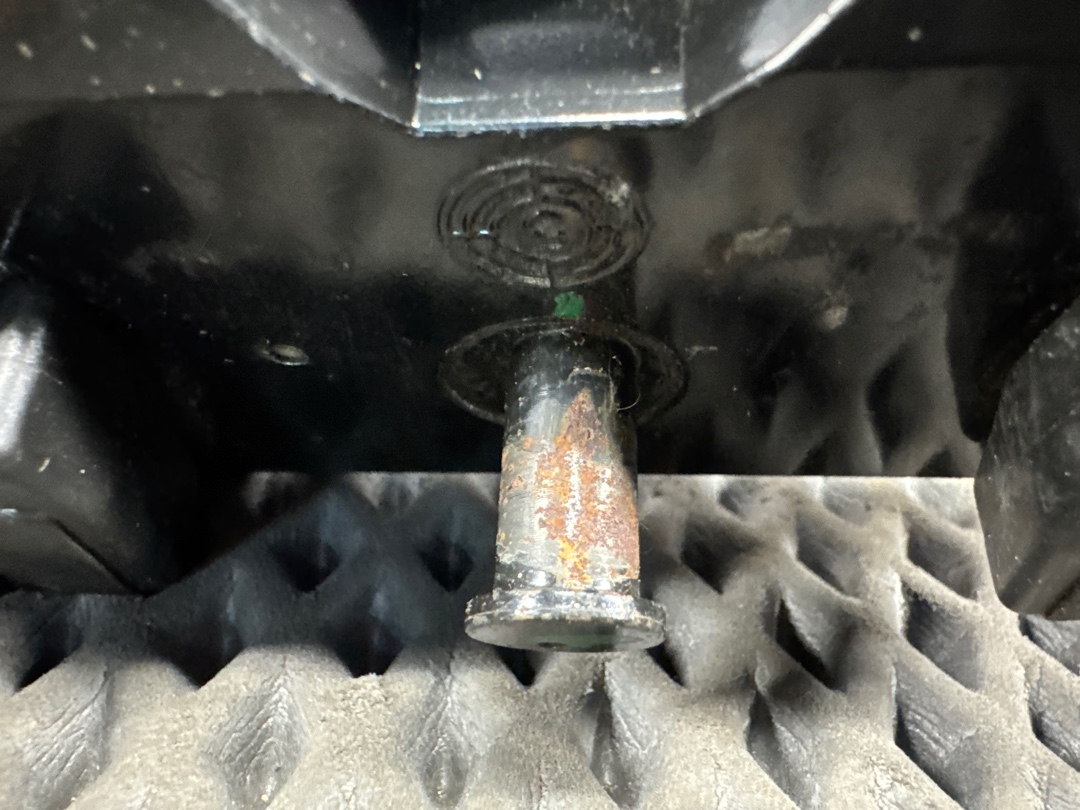 Замок крышки багажника, 900 рублей, Красноярск