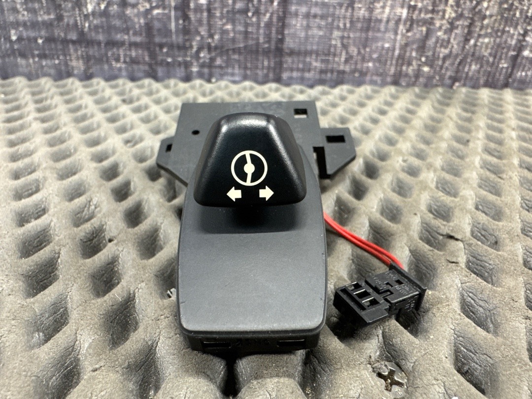 Подрулевой переключатель, 270 рублей, Красноярск