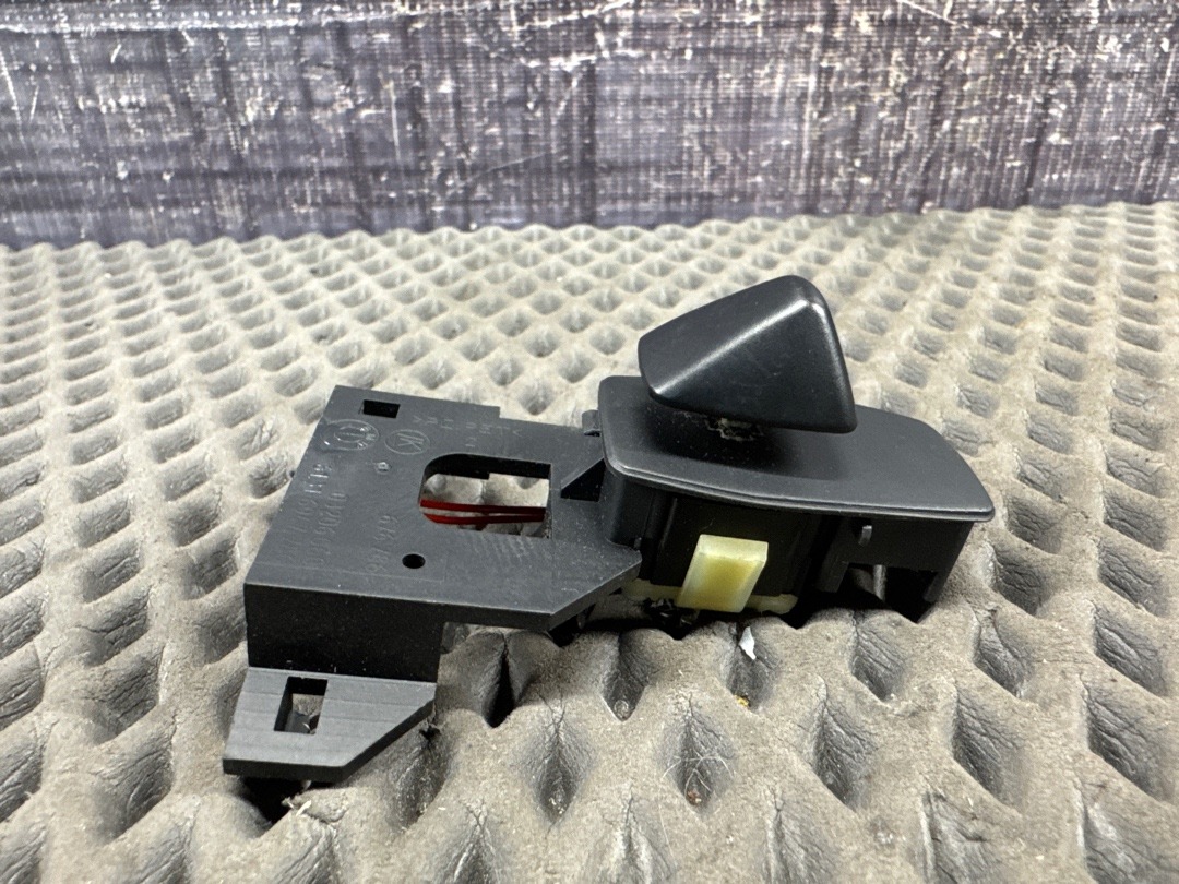 Подрулевой переключатель, 270 рублей, Красноярск