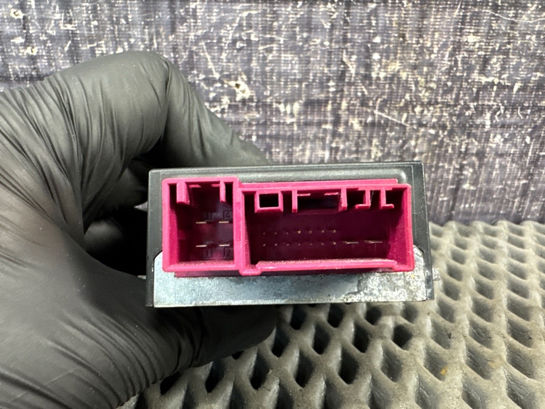 Блок управления топливным насосом, 2400 рублей, Красноярск