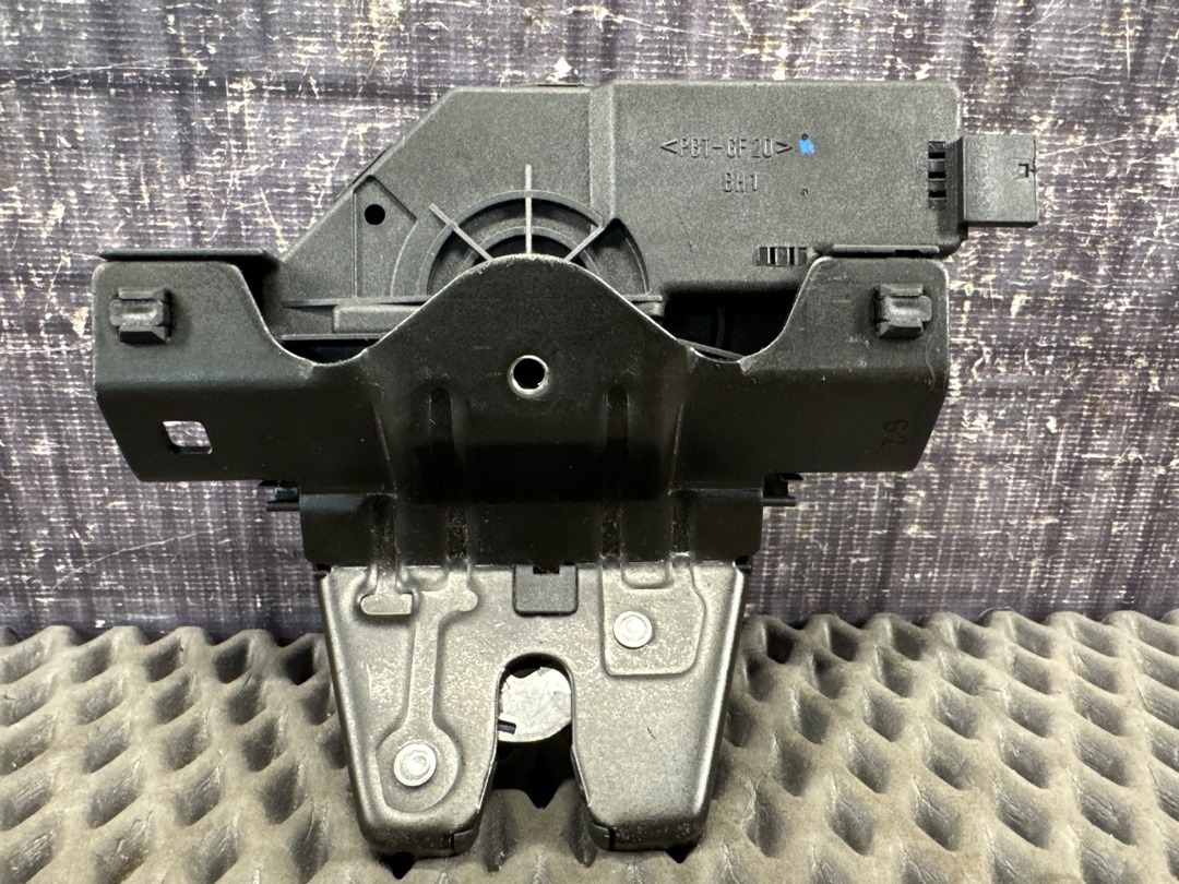 Замок крышки багажника, 360 рублей, Красноярск