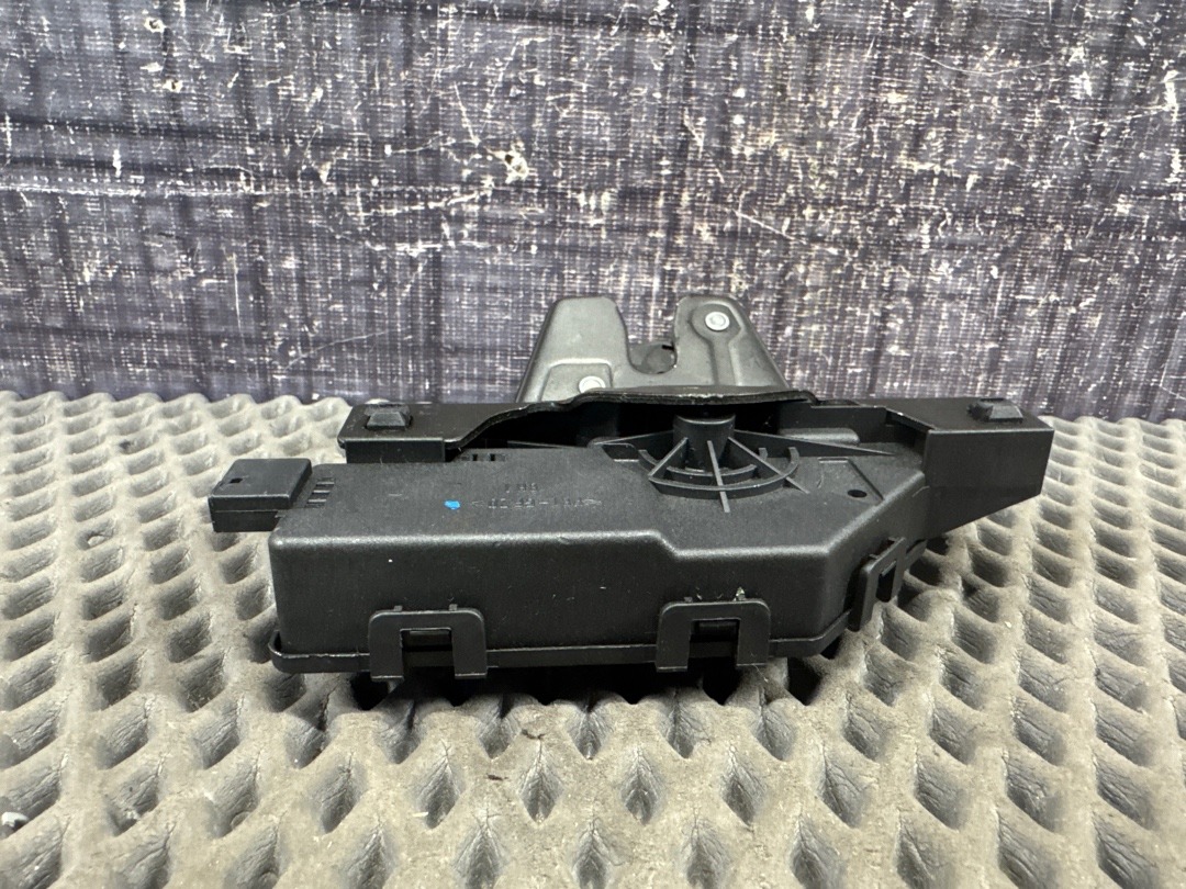 Замок крышки багажника, 360 рублей, Красноярск