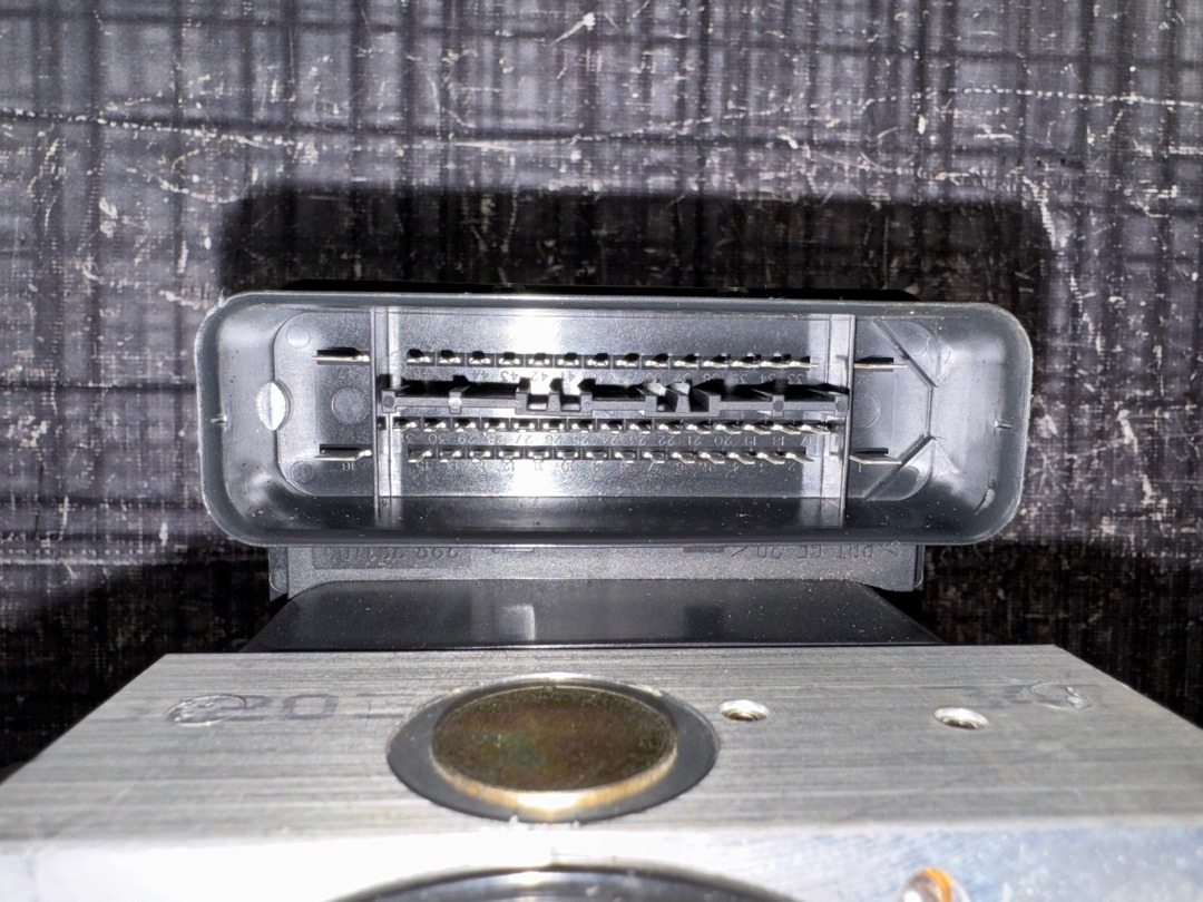 Блок ABS, 2520 рублей, Красноярск