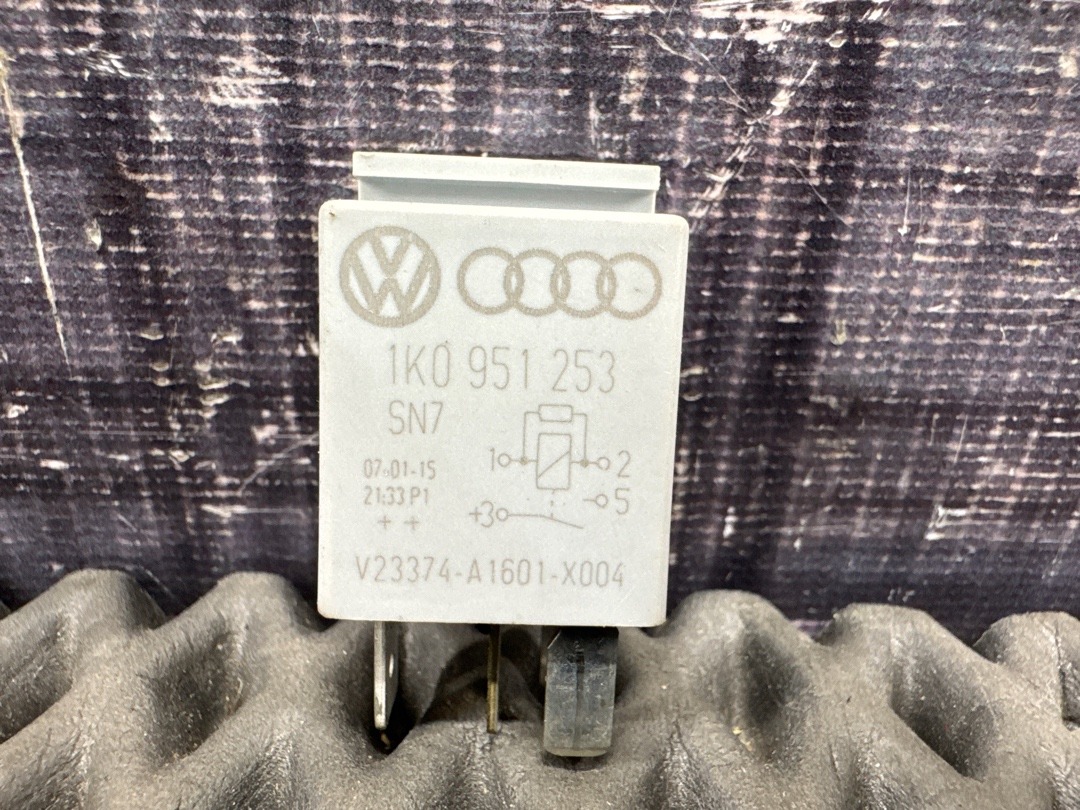 Реле, 300 рублей, Красноярск