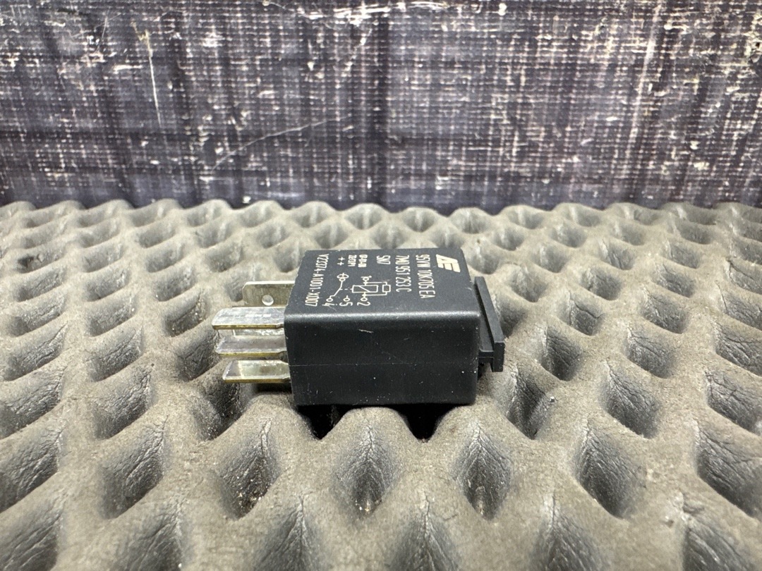 Реле, 300 рублей, Красноярск