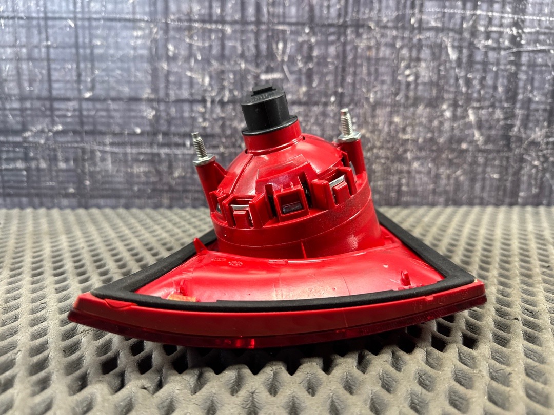 Фонарь в крышку багажника, 3860 рублей, Красноярск