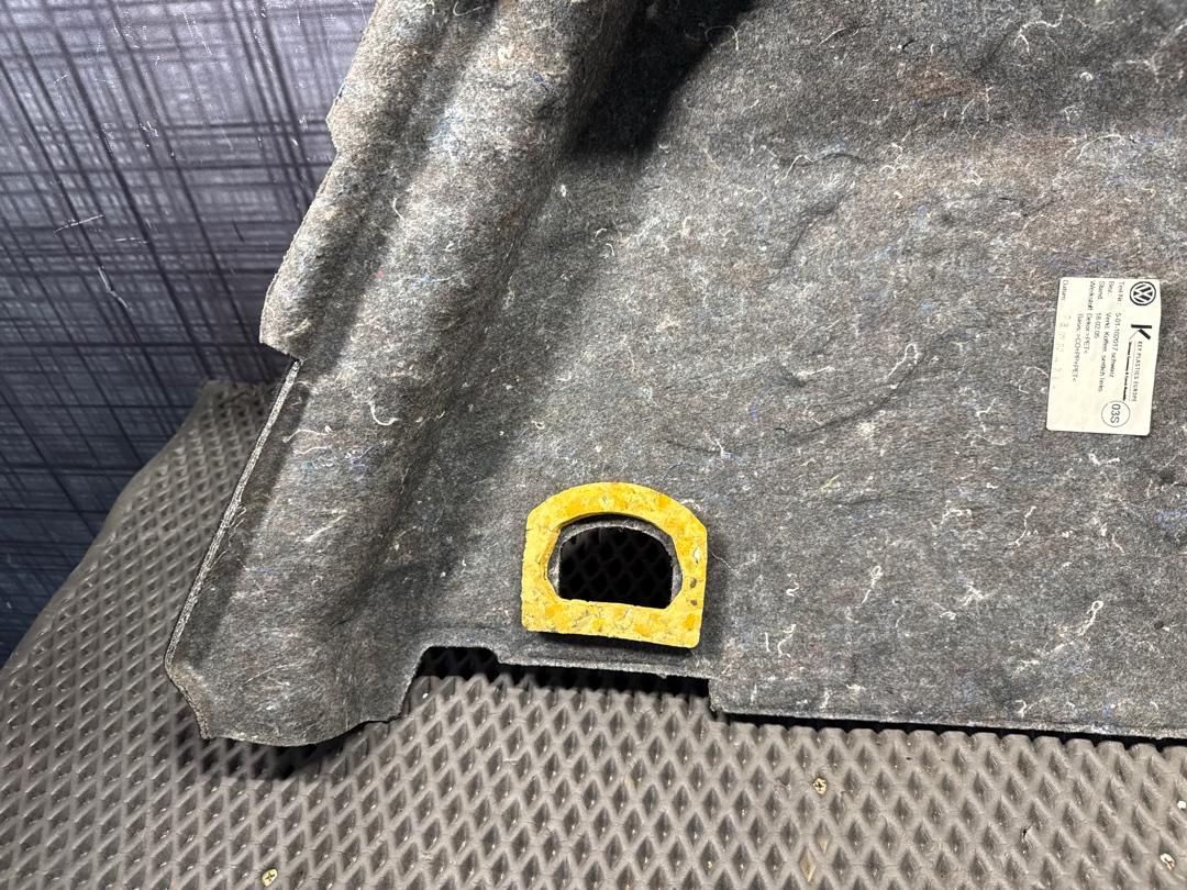 Обшивка багажника, 1920 рублей, Красноярск