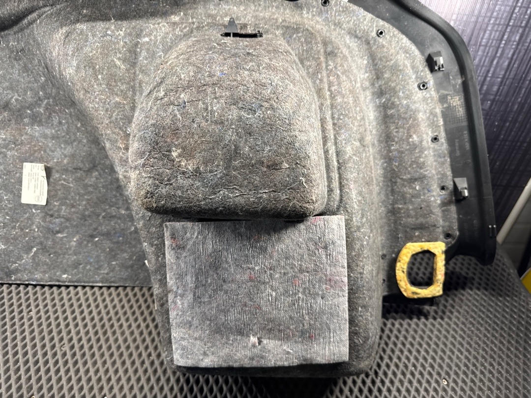 Обшивка багажника, 1920 рублей, Красноярск