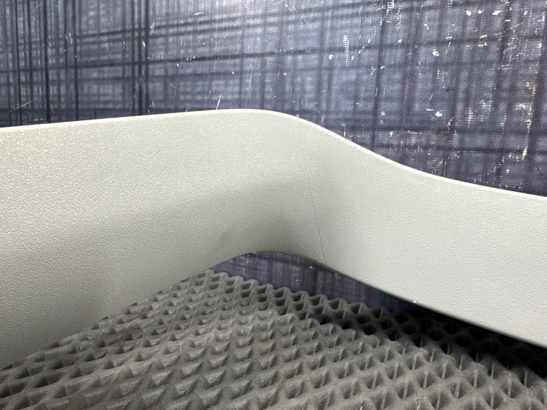 Обшивка крышки багажника, 670 рублей, Красноярск