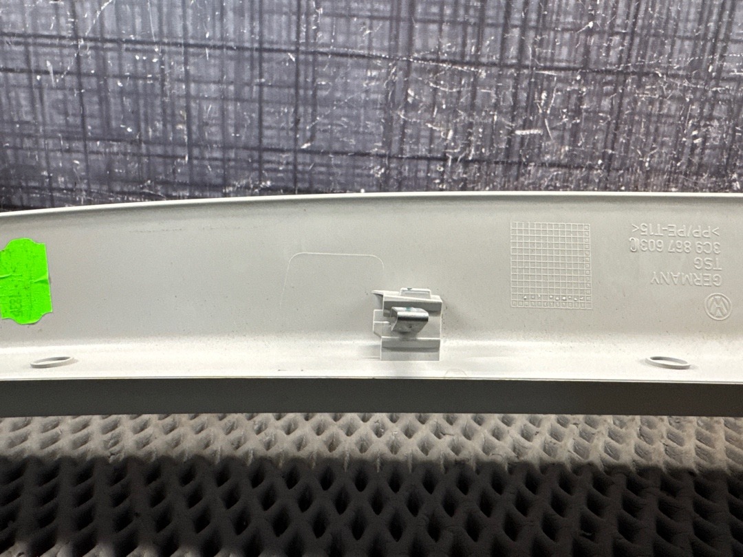 Обшивка крышки багажника, 670 рублей, Красноярск