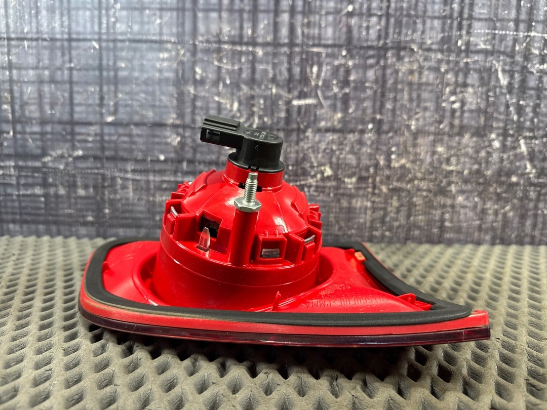 Фонарь в крышку багажника, 3860 рублей, Красноярск