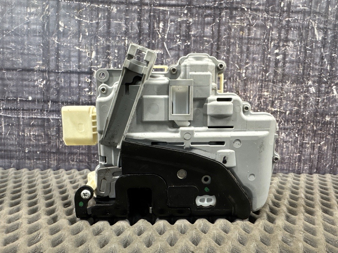 Замок двери, 1500 рублей, Красноярск