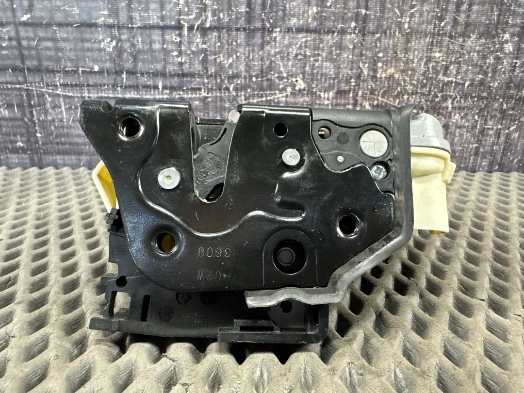 Замок двери, 1500 рублей, Красноярск