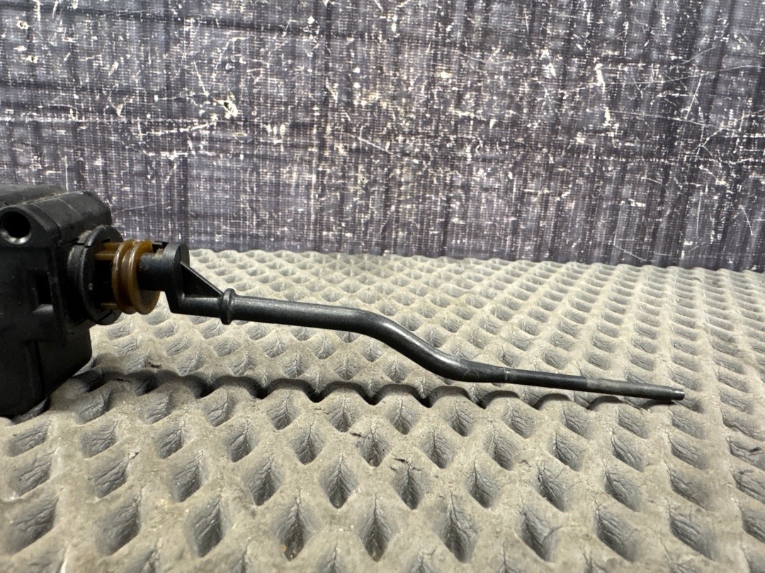 Замок лючка бензобака, 300 рублей, Красноярск