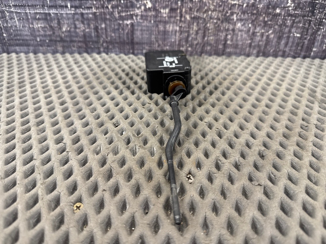 Замок лючка бензобака, 300 рублей, Красноярск