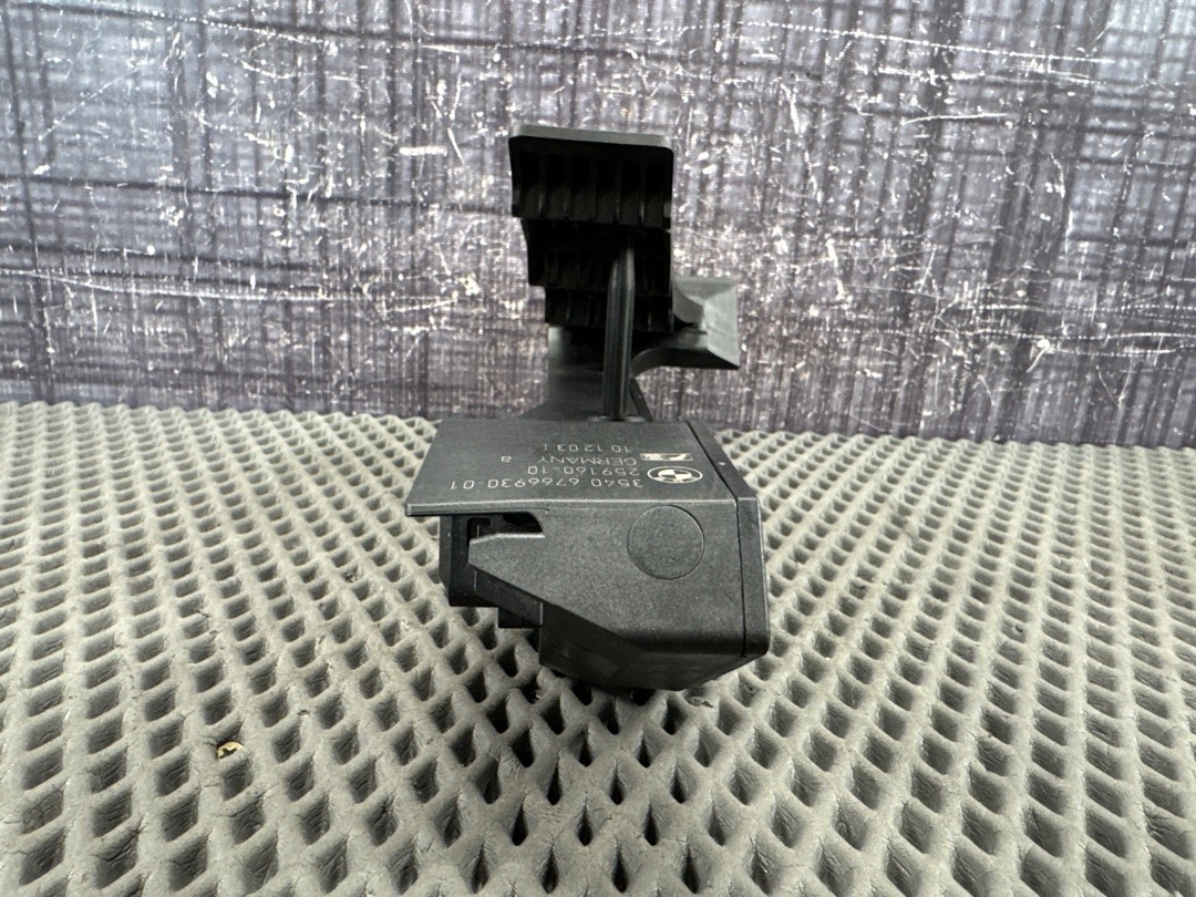 Педаль газа, 600 рублей, Красноярск