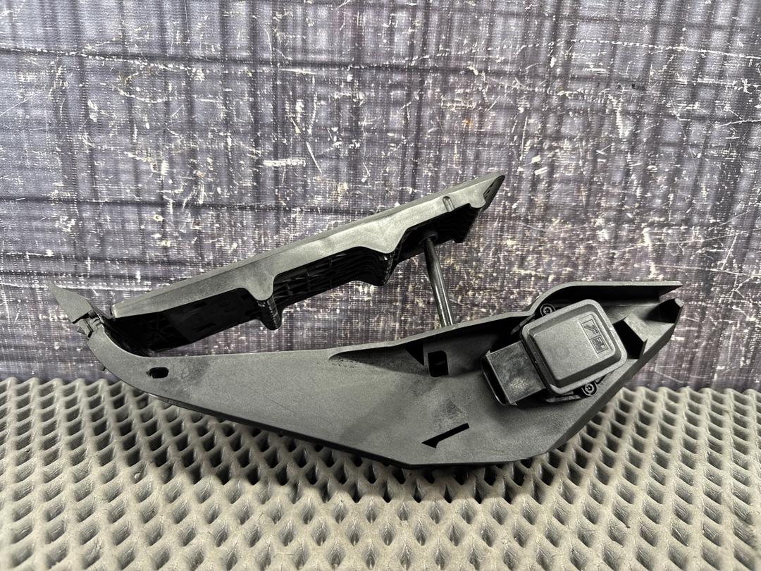 Педаль газа, 600 рублей, Красноярск