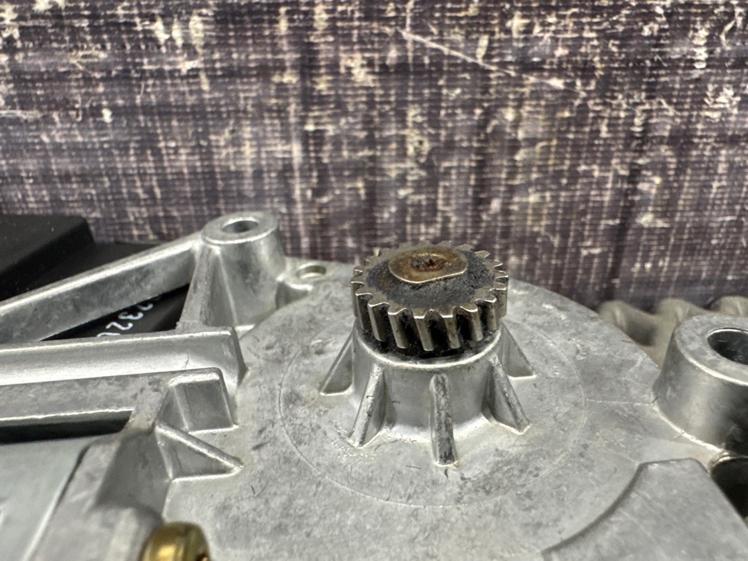 Мотор люка, 600 рублей, Красноярск