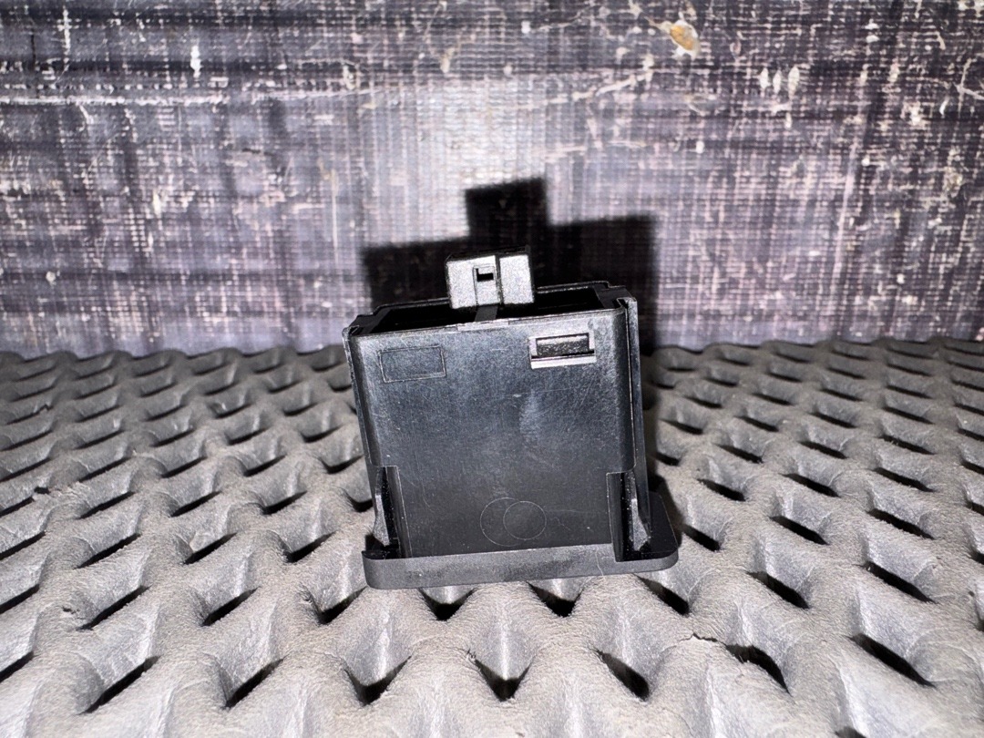 Кнопка корректора фар, 276 рублей, Красноярск