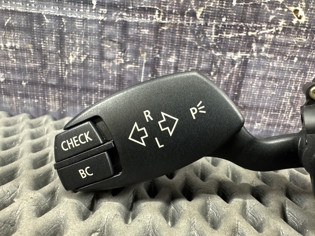 Подрулевой переключатель, 300 рублей, Красноярск