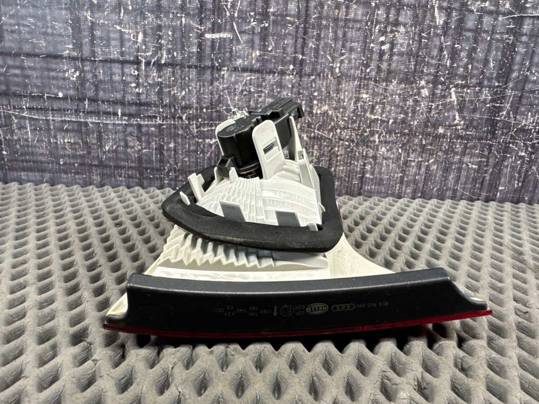 Фонарь в крышку багажника, 1500 рублей, Красноярск