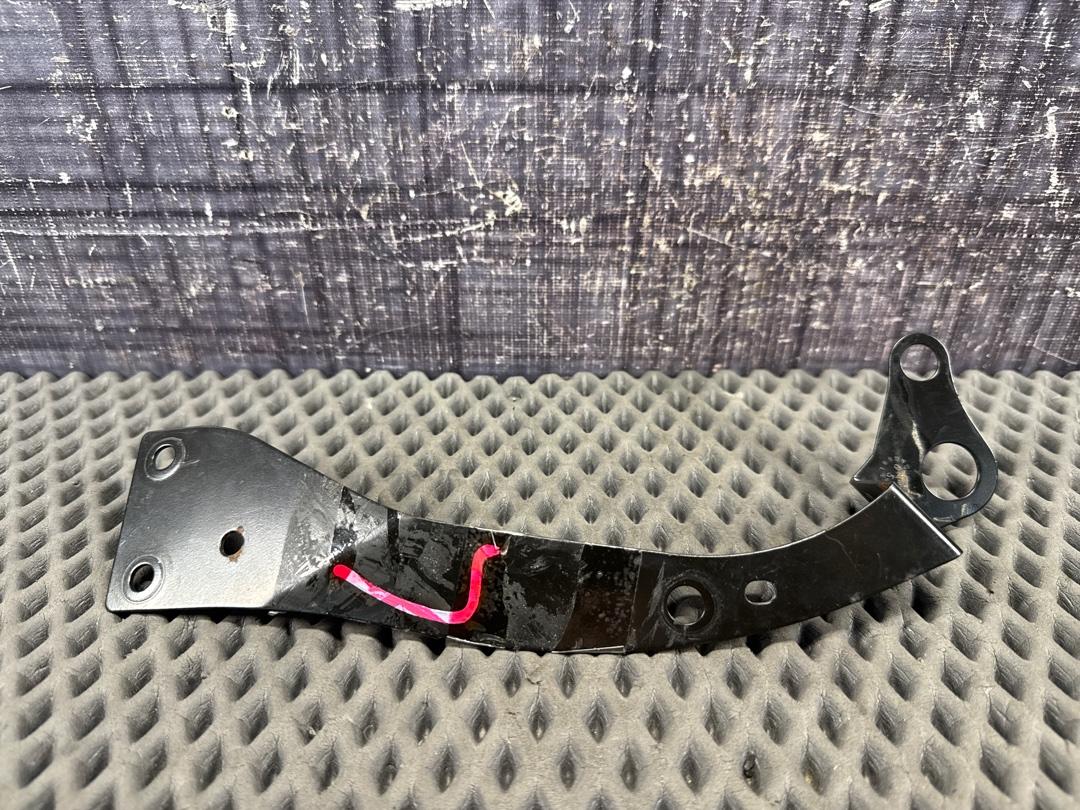 Крепление бампера, 400 рублей, Красноярск