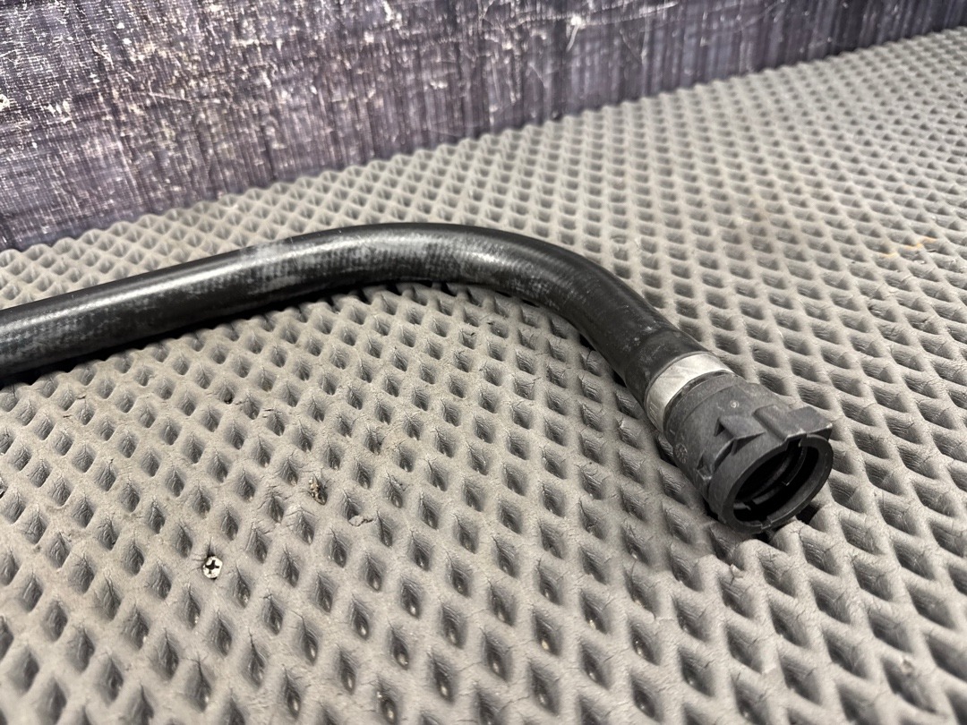 Шланг системы охлаждения, 300 рублей, Красноярск