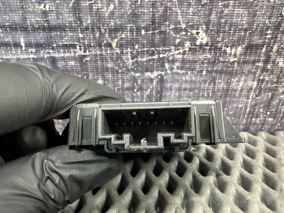 Блок управления сигнализацией, 3000 рублей, Красноярск