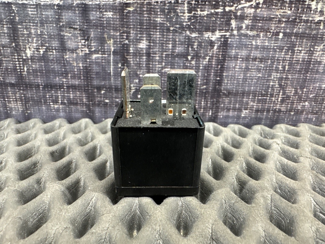 Реле, 620 рублей, Красноярск