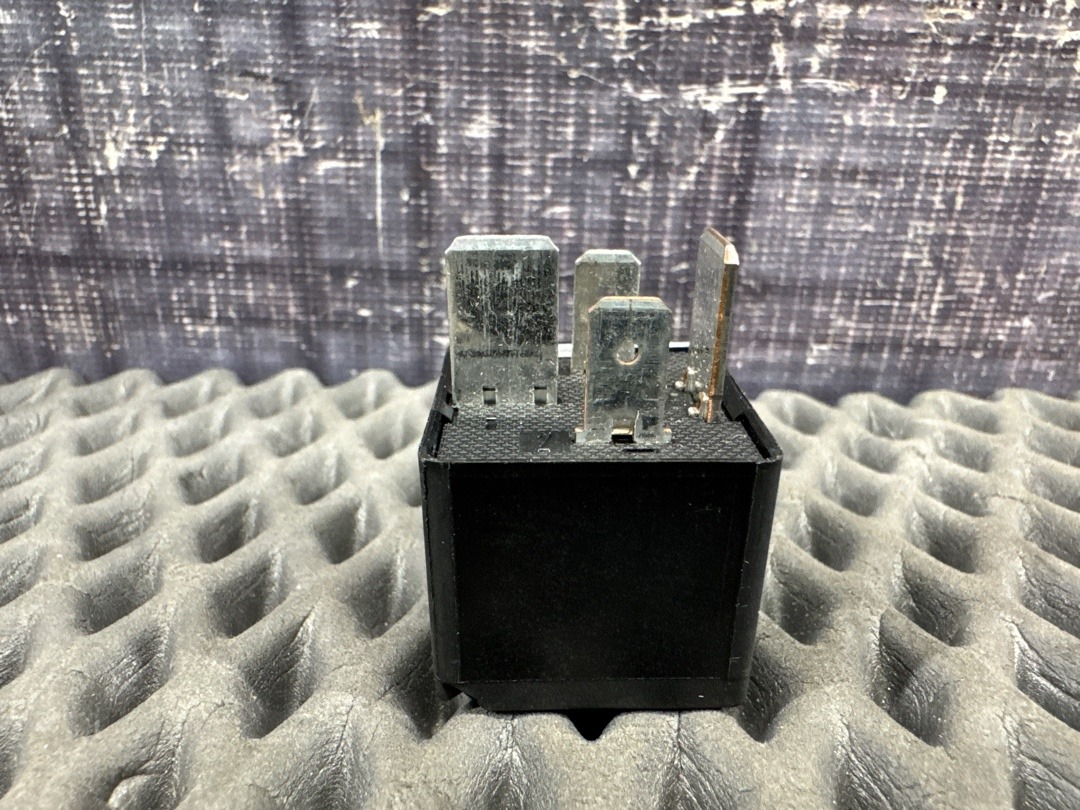 Реле, 620 рублей, Красноярск