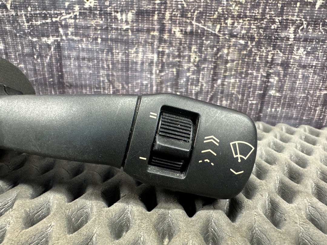 Подрулевой переключатель, 180 рублей, Красноярск