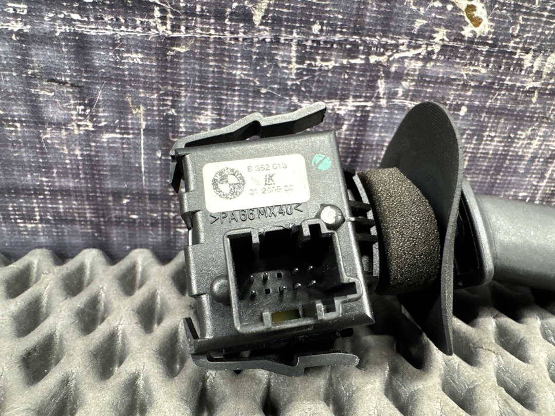 Подрулевой переключатель, 180 рублей, Красноярск