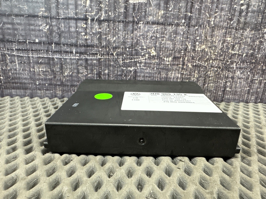 Блок управления центральным замком, 3000 рублей, Красноярск