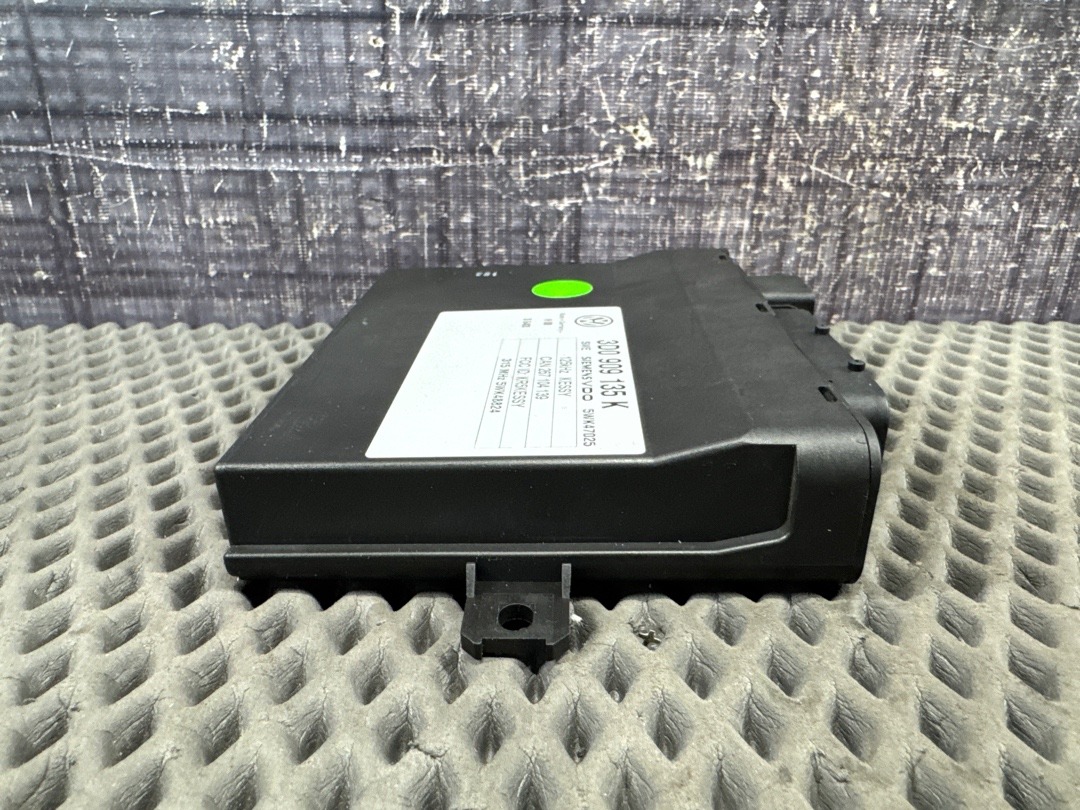 Блок управления центральным замком, 3000 рублей, Красноярск