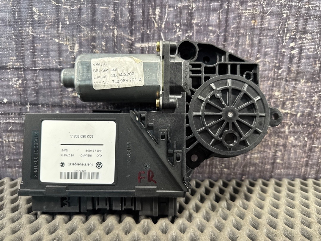 Мотор стеклоподъемника, 2500 рублей, Красноярск