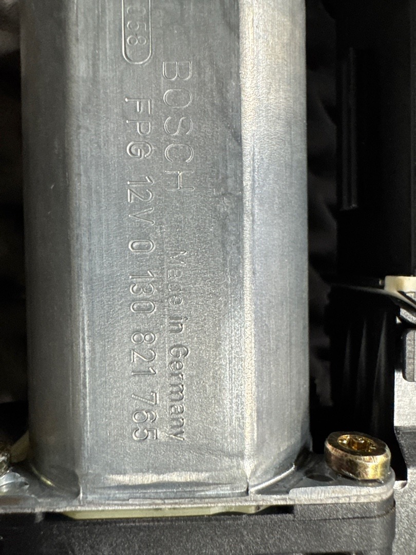 Мотор стеклоподъемника, 2500 рублей, Красноярск