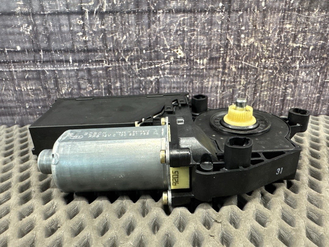 Мотор стеклоподъемника, 1300 рублей, Красноярск