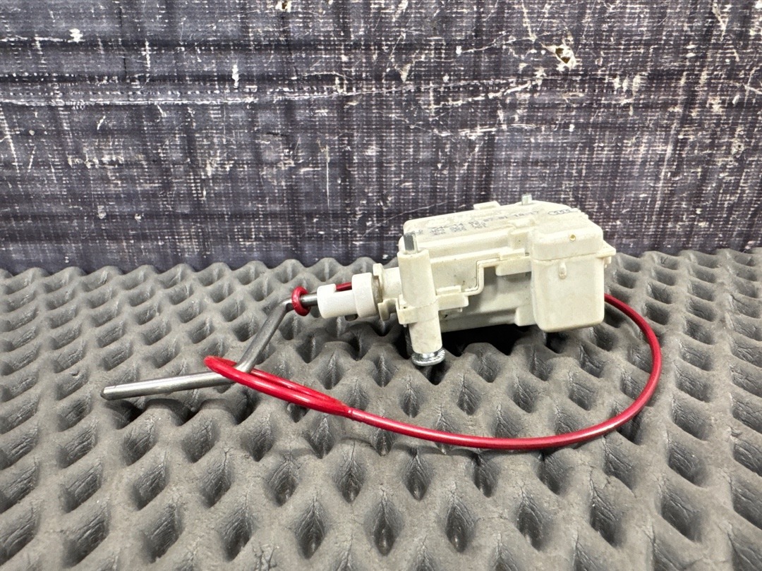 Замок лючка бензобака, 700 рублей, Красноярск