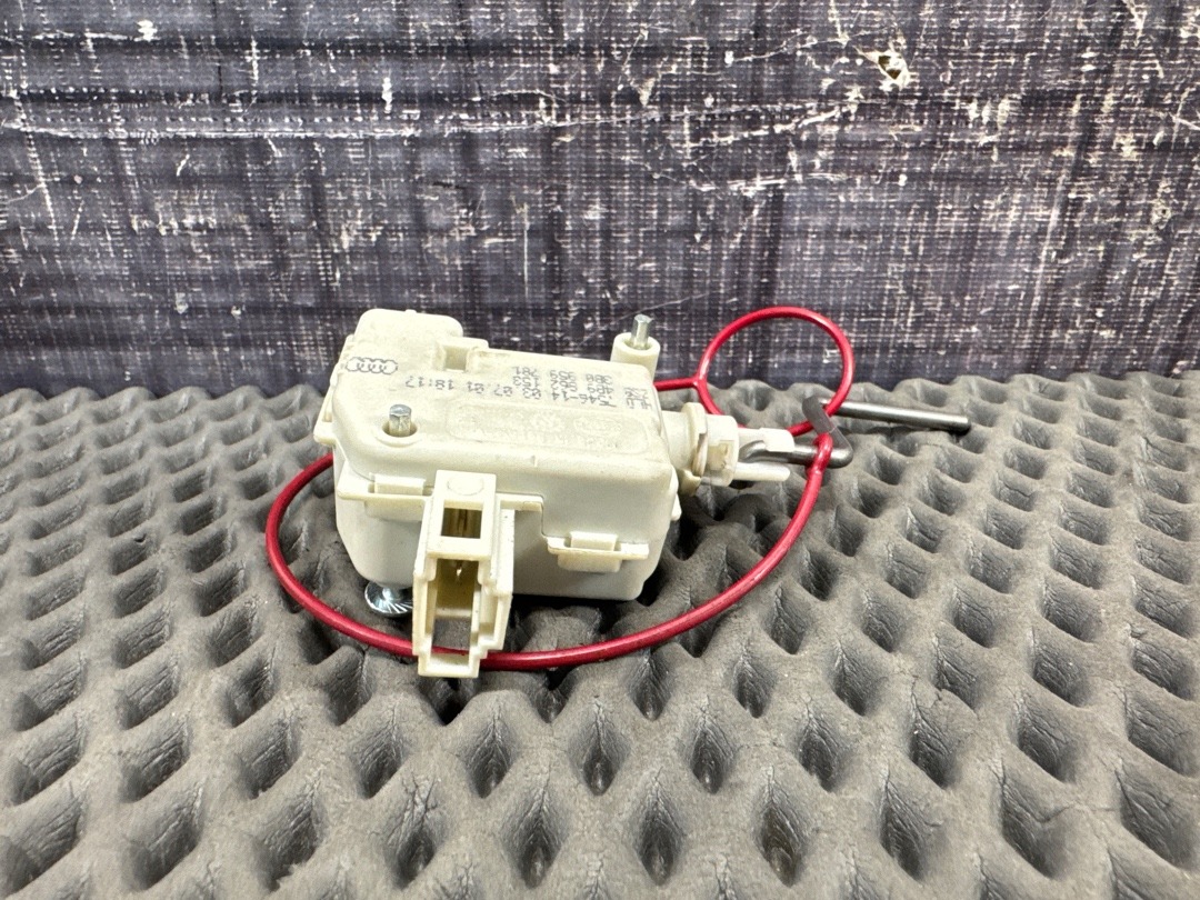 Замок лючка бензобака, 700 рублей, Красноярск