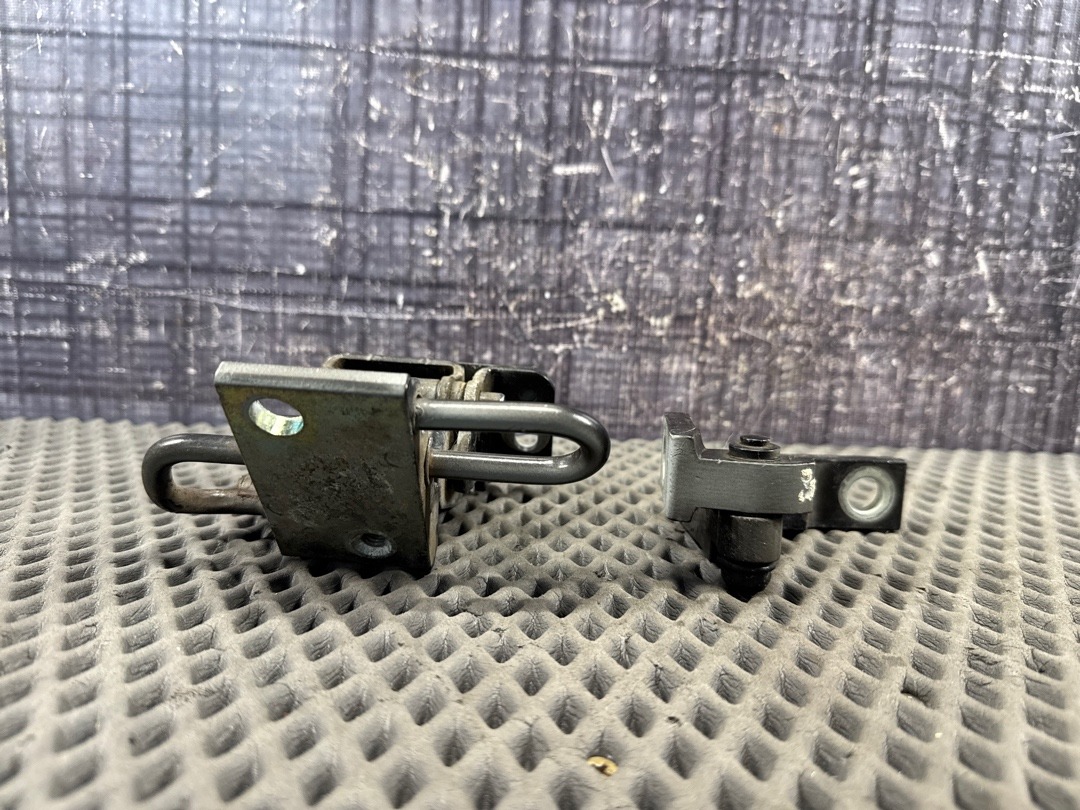 Петля двери, 2000 рублей, Красноярск